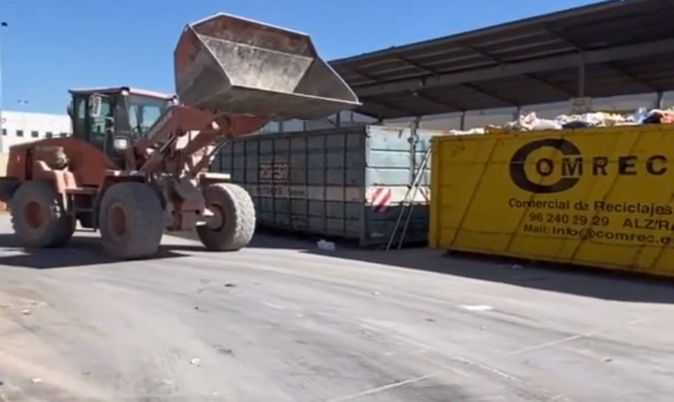 Contenedores Cart&oacute; Veh&iacute;culos