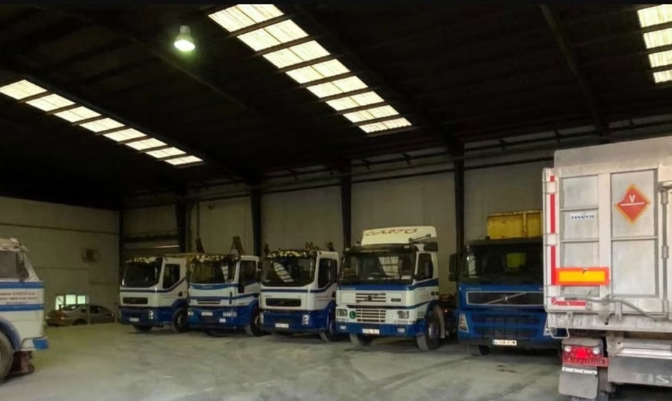 Contenedores Cart&oacute; Veh&iacute;culos